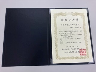 �̿����޾�