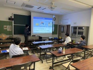 ¼Ì¿¿¡§¿ÊĽȯɽ¤ÎÍÍ»Ò